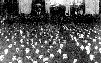 II Бүткүл орусиялык жумушчу жана жоокердик депутаттардын Советтеринин съезди. Петроград. 7-ноябрь 1917-жылы