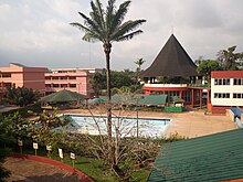 Description de l'image Lycée International Jean Mermoz Abidjan.jpg.