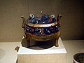 Tripode de terre cuite peinte, dynastie des Han de l'Ouest
