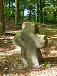 芬德拉特方尖碑附近和平十字架