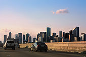 从城际高速路上拍摄的休士顿市景