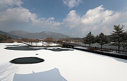 義林池冬日雪景