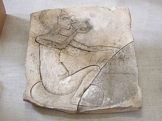 Une princesse amarnienne. Bas-relief ébauché sur calcaire, v 1350. Musée égyptien du Caire