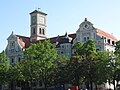 圣母之佑广场旁的慕尼黑县政府（德语：Landratsamt München）治所