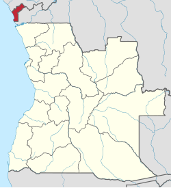 卡宾达（红色），安哥拉的一块飞地（省份）