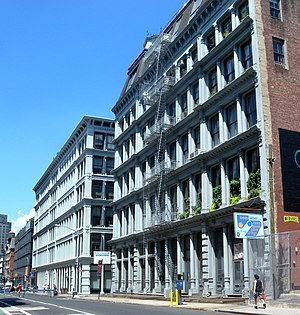 拉斐特街和百老匯之間的新大街上的鑄鐵建築（英语：Cast-iron architecture）