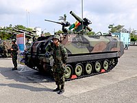 中华民国海军陆战队CM-25 拖式飞弹装甲车。