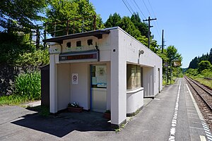 堺田車站候車室(2023年7月)