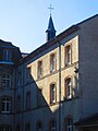 Ancien prieuré de Ménil, actuellement ensemble scolaire Saint-Pierre-Fourier.