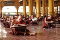 2008年緬甸僧人正在進行寺院考試