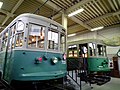 神戸市営地下鉄名谷基地に保存されている705号と808号（許可を得て撮影）