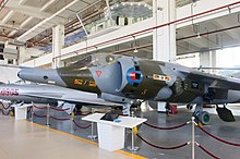 银鹰巡空展厅内的英国鹞式GR3攻击机