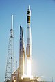 在2005年8月12日11點43分00秒(格林威治標準時),火星偵察軌道器由擎天神5號運載火箭發射，是美國太空總署首次委託擎天神5號運載火箭發射衛星，火箭型號是401型。