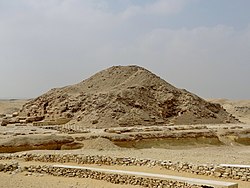 在萨卡拉的乌尼斯金字塔