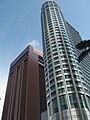 新加坡金管局大厦与春葉大廈