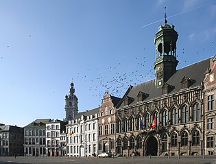 市政厅与钟楼