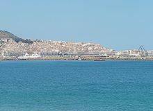 Vue du centre d'Alger depuis la mer.