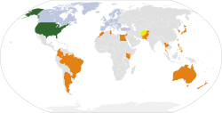   美国是深绿色[注 1]   主要非北约盟友是赭色   北约其他成员国是薰衣草雾色   前非北约盟友是橙黄色（阿富汗）