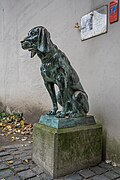 Sculpture du chien bellifontain, à Constance.