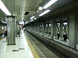 京成、都營站區月台（2008年1月3日）