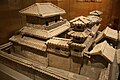 Terre cuite funéraire d'époque Han représentant la maquette d'un palais