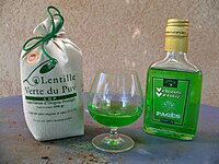 Sachet de lentilles vertes du Puy et bouteille de Verveine du Velay.