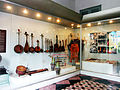 西貢民俗區展示的傳統樂器及傳統服飾