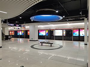 螺塘路站2号线站台（2021年12月）