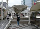 駅入口（2009年8月）