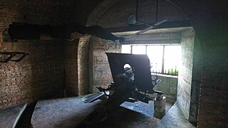 casemate du canon de 75 mm (actuellement fermée au public).