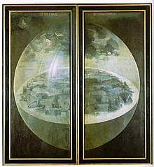 Deux rectangles accolés représentant ensemble une sphère transparente contenant une espèce d'île, un personnage dans son angle supérieur gauche, le tout peint en grisaille, ainsi qu'une phrase écrite sur son côté supérieur.