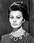 Promotional photograph of Sophia Loren for A Queda do Império Romano. She is looking to the right.